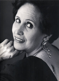 Luto en las artes. Muere la primera actriz guatemalteca María Mercedes Arrivillaga.