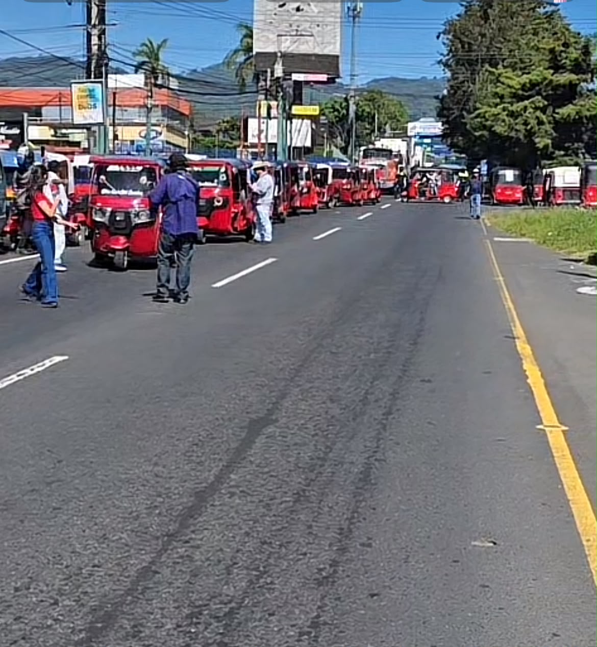 ¡CAOS VIAL EN ROOSEVELT!