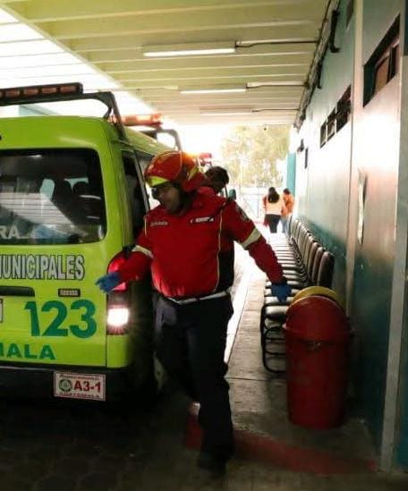 Ataque armado contra camión repartidor deja un trabajador herido en zona 5 capitalina