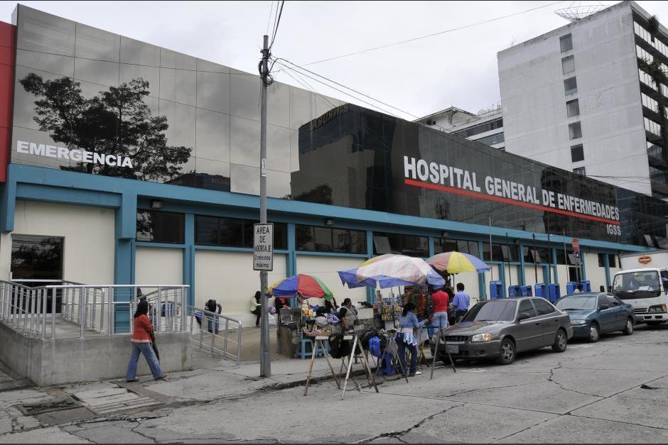 ¡CIERRE DE OFICINAS DEL IGSS!