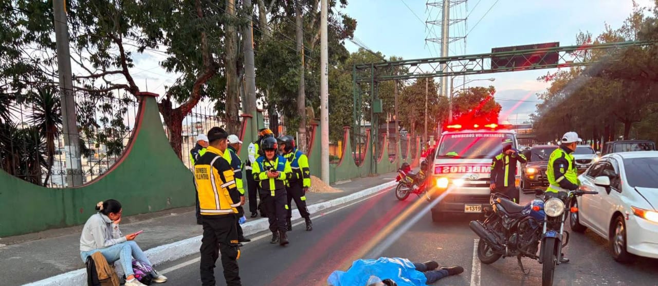 Hombre de 22 años muere tras grave percance en el Anillo Periférico de zona 7
